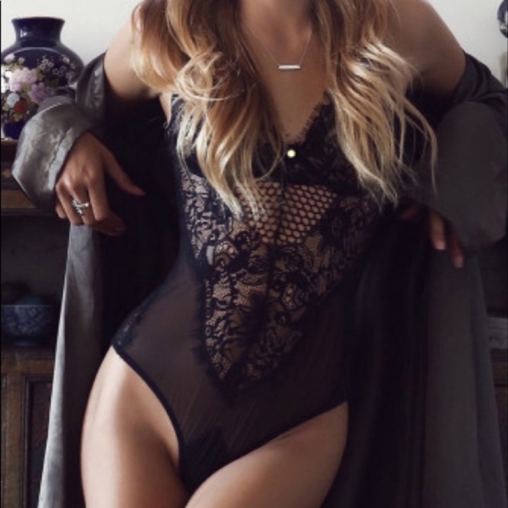 ✨black lace body suit lingerie
